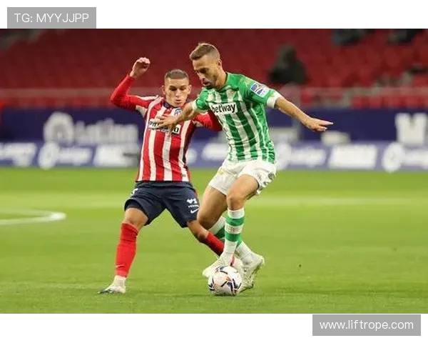 西班牙足球甲级联赛第14轮贝蒂斯2-0客胜十人塞维利亚